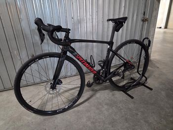 Używany Specialized Roubaix Sport 2020 2020 Road & Gravel — zdjęcie 2 z 6