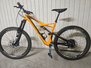 Used Specialized Specialized Stumpjumper FSR 650B 2016 Mountainbike, Orange — image 2 of 16