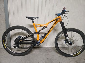 Used Specialized Specialized Stumpjumper FSR 650B 2016 MTB