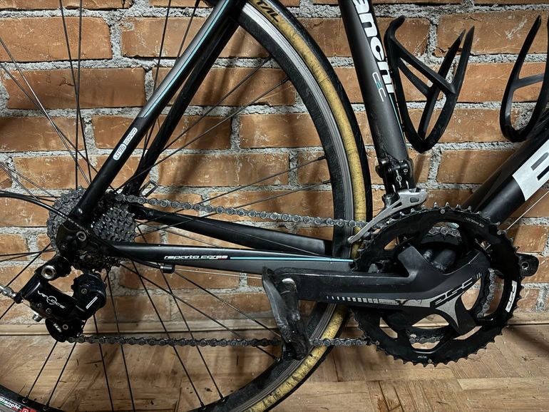 Used Bianchi Impulso Campagnolo Veloce 2018 Road & Gravel — image 3 of 7