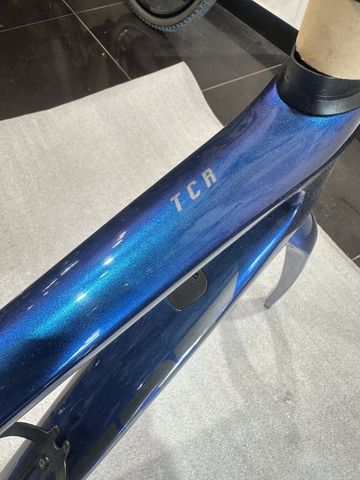 Used Giant TCR Advanced Pro Disc Frameset 2024 Frameset 2024 Road & Gravel, Blue — image 6 of 10