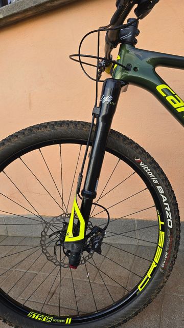 Cannondale F-Si Carbon 3 2019 2019 Mountainbike usato, Verde — immagine 11 di 12