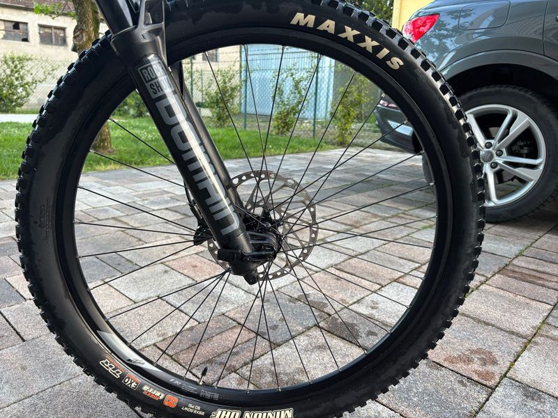 Gebrauchtes KTM MACINA PROWLER PRO 2022 2022 Mountainbike, Hellgrau, 29 — Bild 11 von 12