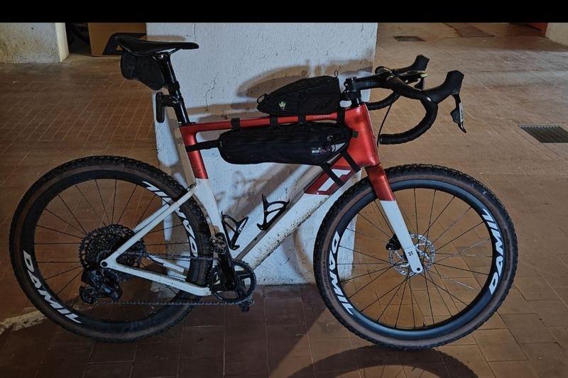 3T Exploro RaceMax Frame 2021 2021 Road & Gravel d'occasion — image 2 sur 4