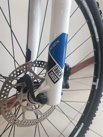 Used Trek Mamba 2012 2012 Mountainbike — image 5 of 7