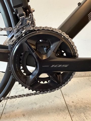 Used BMC Roadmachine Five 2024 Road & Gravel, Black — image 4 of 5