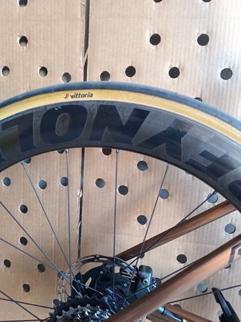 Used Merida REACTO FORCE-EDITION 2021 2021 Road & Gravel, Orange — image 9 of 80