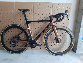 Używany Merida REACTO FORCE-EDITION 2021 2021 Road & Gravel