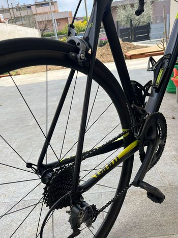 Used Giant TCR Advanced Pro 1 2017 2017 Road & Gravel, Black — image 3 of 7