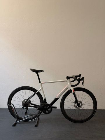 Używany Basso SV Shimano Ultegra 8170 Di2 2025 2025 Road & Gravel
