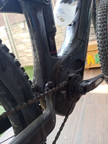 Used Trek Powerfly LT 9.7 2019 2019 Mountainbike — image 6 of 9