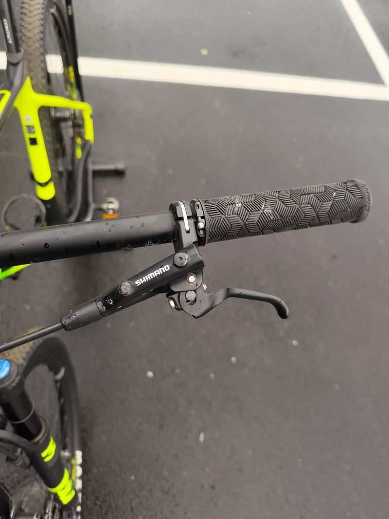 Used Giant Xtc Shimano Deore XT 2020 Mountainbike, Green — image 6 of 8