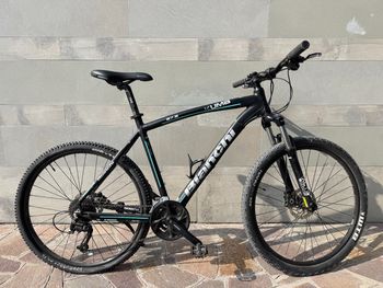 Used Bianchi Kuma 27.2 Altus 3x9 Disc 2015 2015 Mountainbike — image 15 of 28