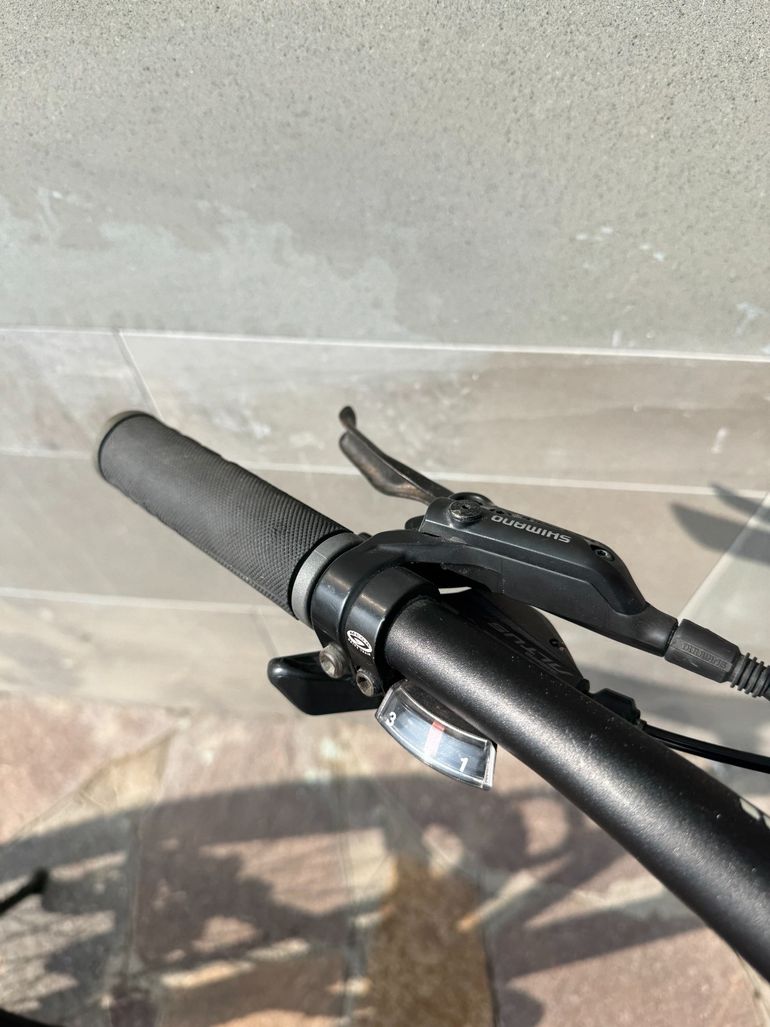 Used Bianchi Kuma 27.2 Altus 3x9 Disc 2015 2015 Mountainbike — image 6 of 28