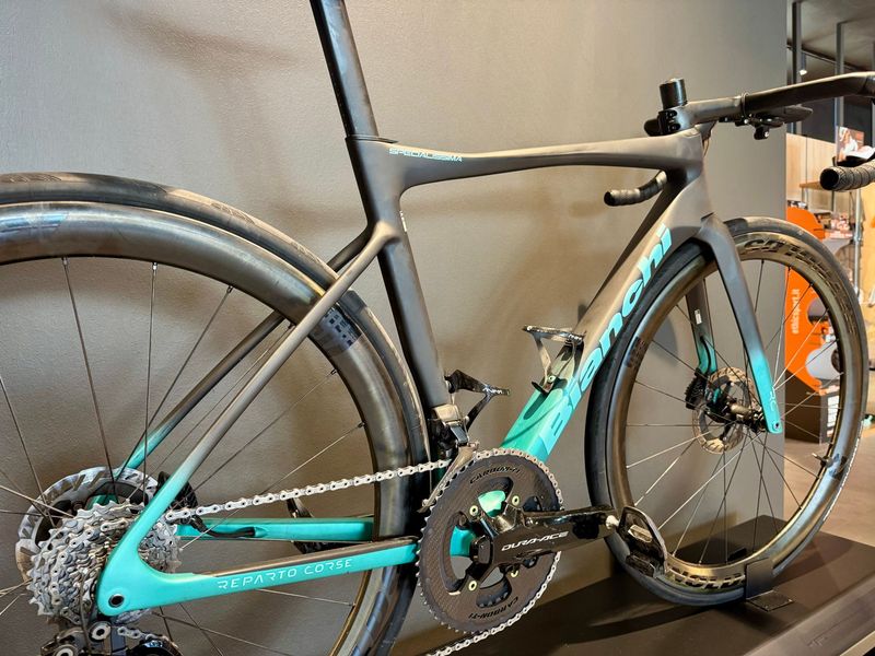 Käytetty Bianchi Specialissima RC Frame Kit 2025 Frameset 2025 Road & Gravel — kuva 3 / 7