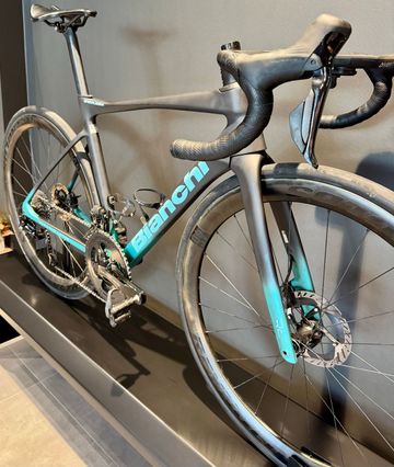 Käytetty Bianchi Specialissima RC Frame Kit 2025 Frameset 2025 Road & Gravel — kuva 4 / 7