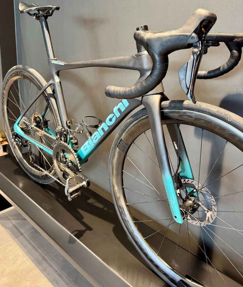 Käytetty Bianchi Specialissima RC Frame Kit 2025 Frameset 2025 Road & Gravel — kuva 4 / 7
