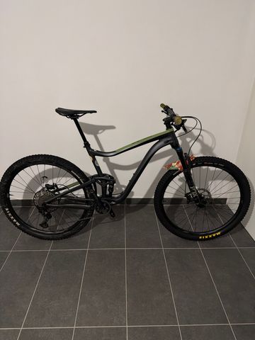 Tweedehands Giant Trance 29 2 2020 2020 MTB