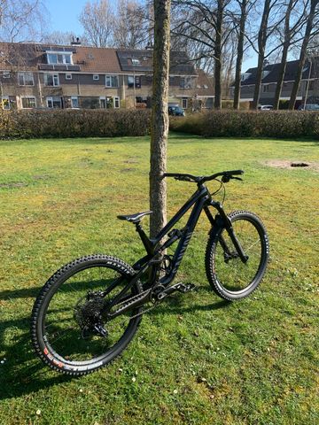 Used Canyon Torque Mullet CF 7 2023 2023 Mountainbike, Black, 29, 27.5 — image 2 of 5