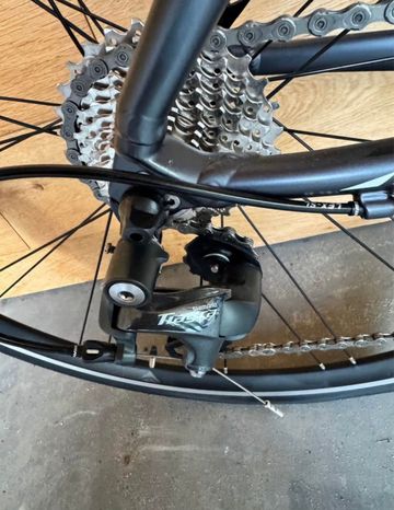 Used Merida REACTO 300 2019 2019 Road & Gravel, Black — image 5 of 8