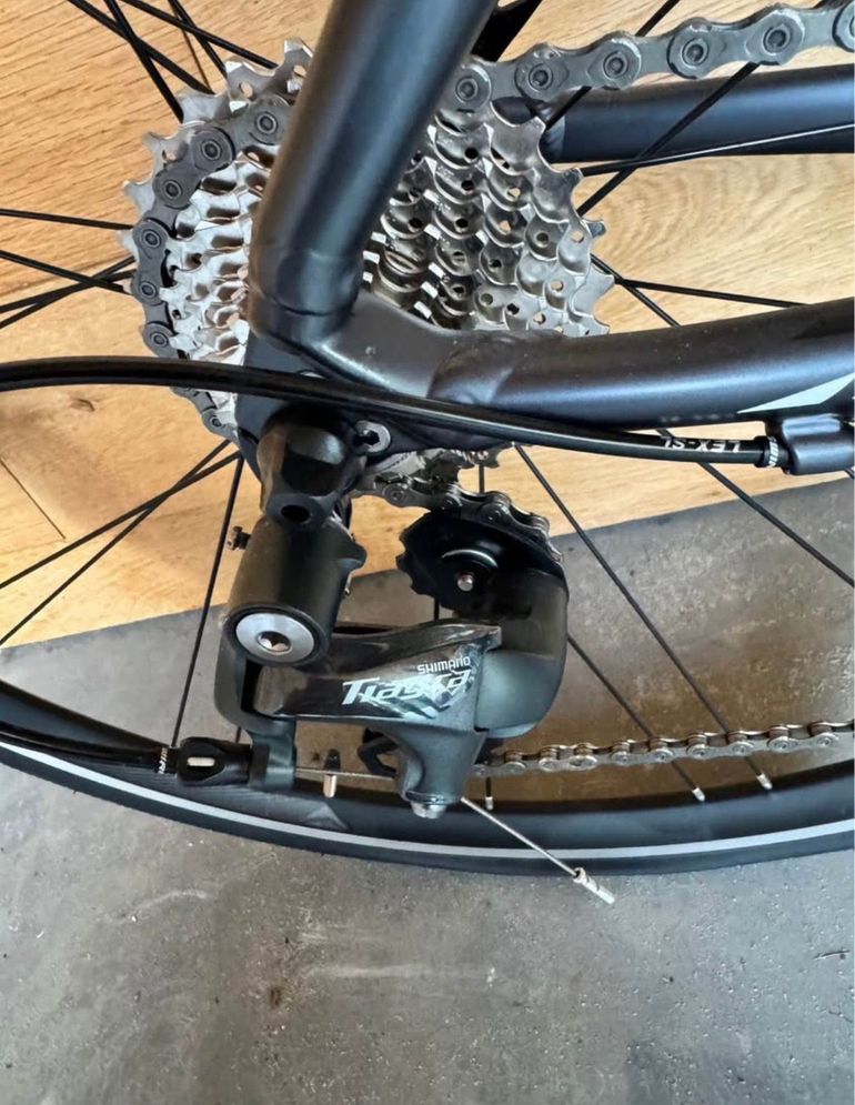 Used Merida REACTO 300 2019 2019 Road & Gravel, Black — image 5 of 8