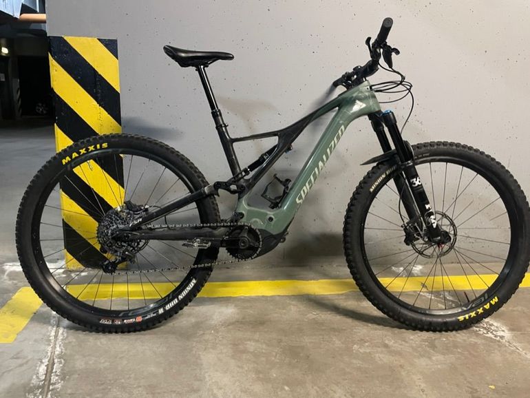 Used Specialized Turbo Levo Expert Carbon 2020 2020 Mountainbike — image 3 of 10