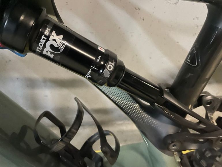 Used Specialized Turbo Levo Expert Carbon 2020 2020 Mountainbike — image 6 of 10