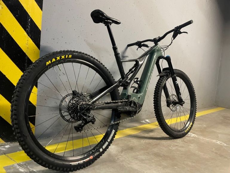 Used Specialized Turbo Levo Expert Carbon 2020 2020 Mountainbike — image 4 of 10