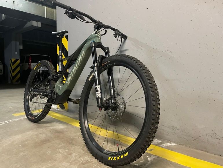 Used Specialized Turbo Levo Expert Carbon 2020 2020 Mountainbike — image 10 of 10
