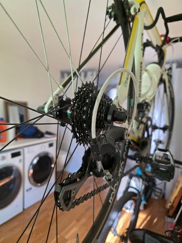 Tweedehands Bianchi Sempre Pro 105 2014 2014 Road & Gravel — afbeelding 4 van 7