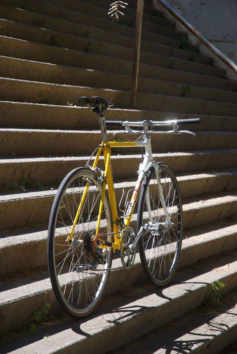 Used Other Brands Falcon Banana 1991 Road & Gravel, Blanco — image 2 of 17
