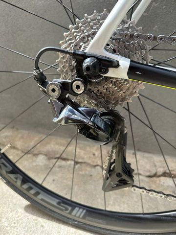Used Cannondale SuperSix EVO Shimano Dura Ace 2018 Road & Gravel, White — image 6 of 11