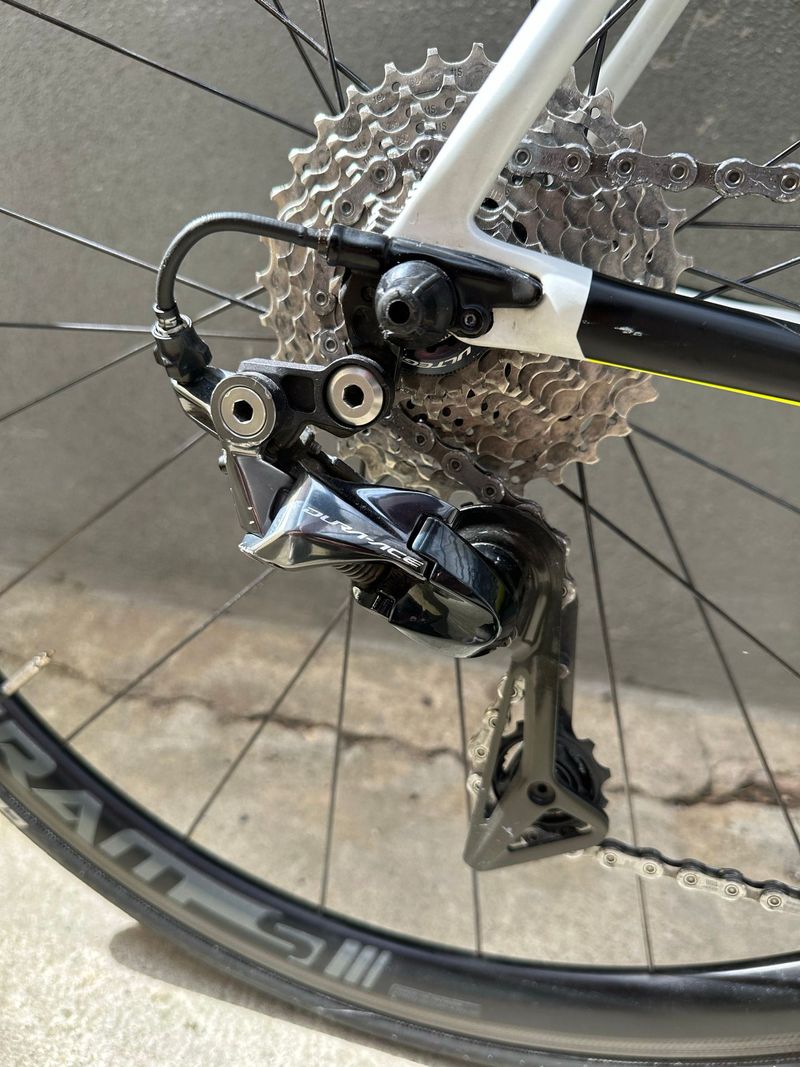 Used Cannondale SuperSix EVO Shimano Dura Ace 2018 Road & Gravel, White — image 6 of 11