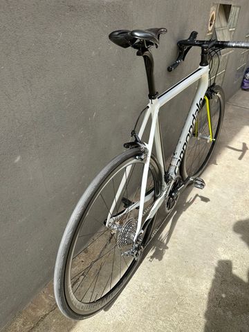 Used Cannondale SuperSix EVO Shimano Dura Ace 2018 Road & Gravel, White — image 9 of 11