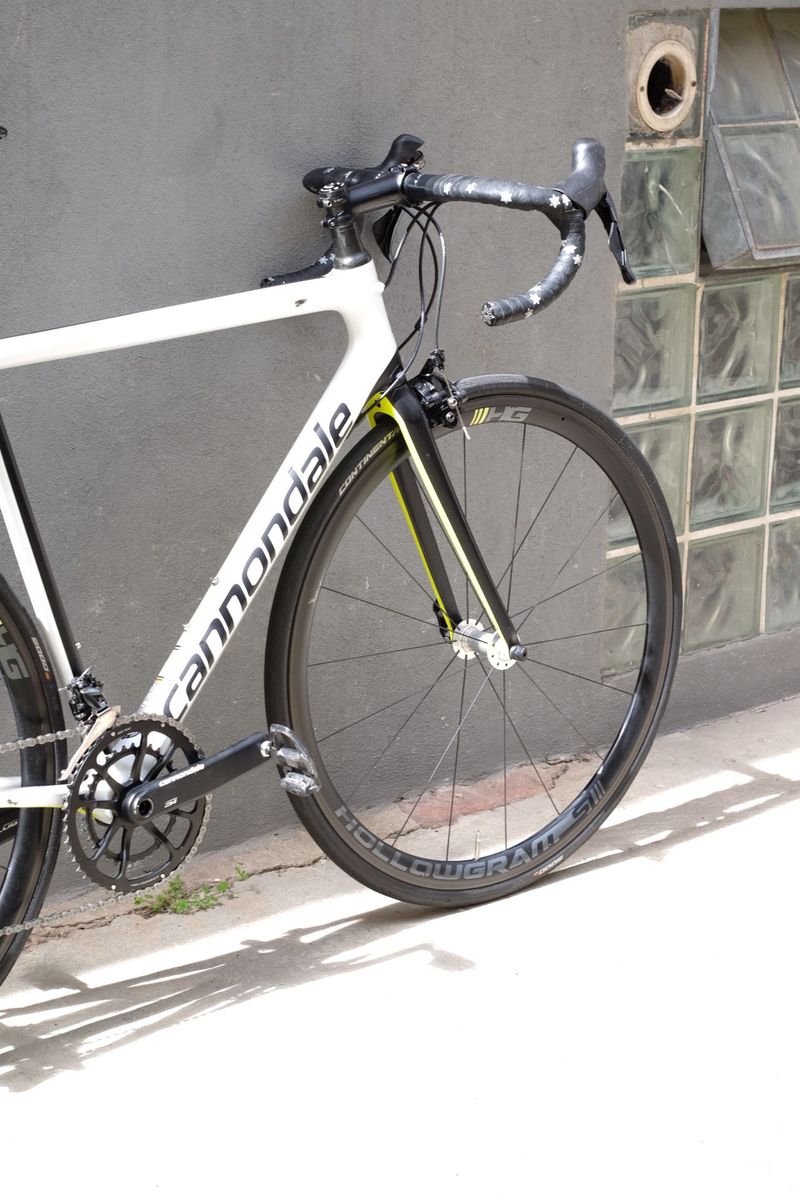 Used Cannondale SuperSix EVO Shimano Dura Ace 2018 Road & Gravel, White — image 2 of 11