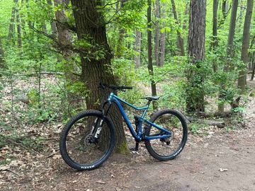 Gebrauchtes Merida ONE-TWENTY 9. 600 2020 2020 Mountainbike, Hellgrau, 29 — Bild 3 von 4