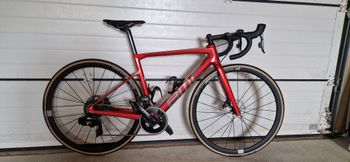Used BMC Teammachine SRAM Force eTap AXS 2020 Road & Gravel, Red — image 1 of 3