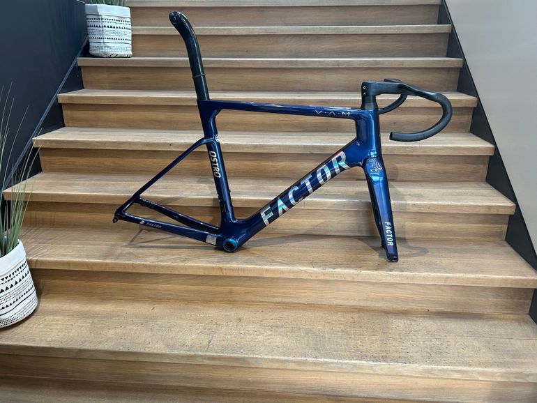 Used Factor OSTRO VAM 2023 Frameset 2023 Road & Gravel, Blue — image 1 of 5