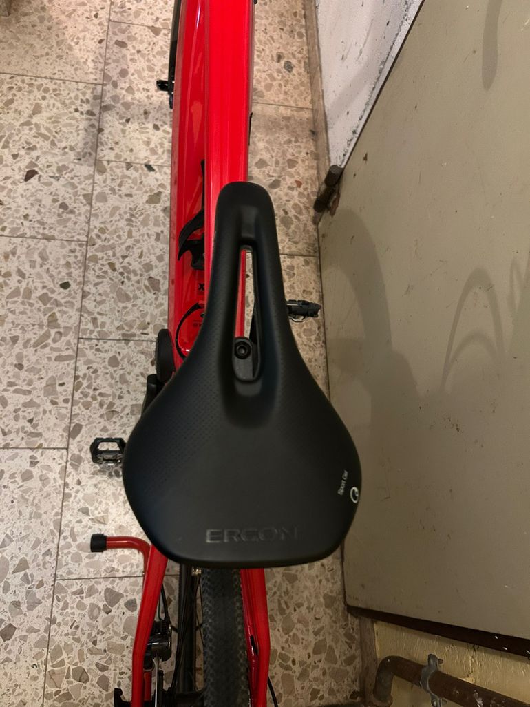 Used Moustache Dimanche 28.5 2020 2020 Road & Gravel, Red — image 9 of 10