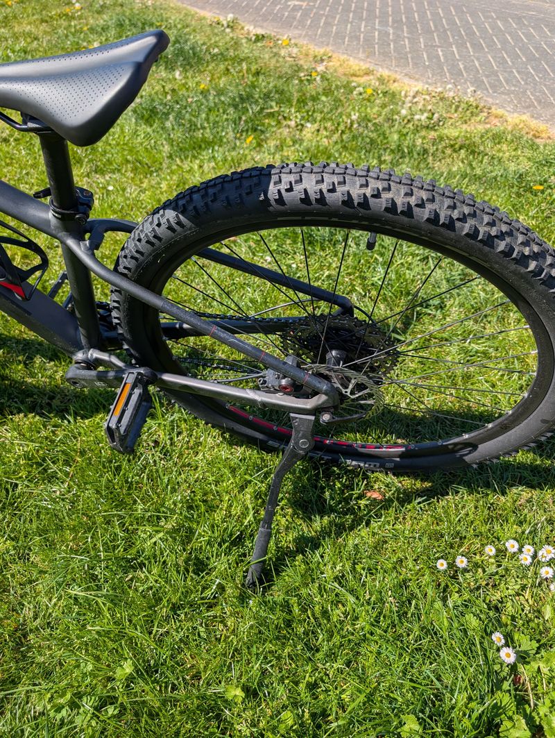 Tweedehands Cube Attention SL 2021 Mountainbike — afbeelding 4 van 13
