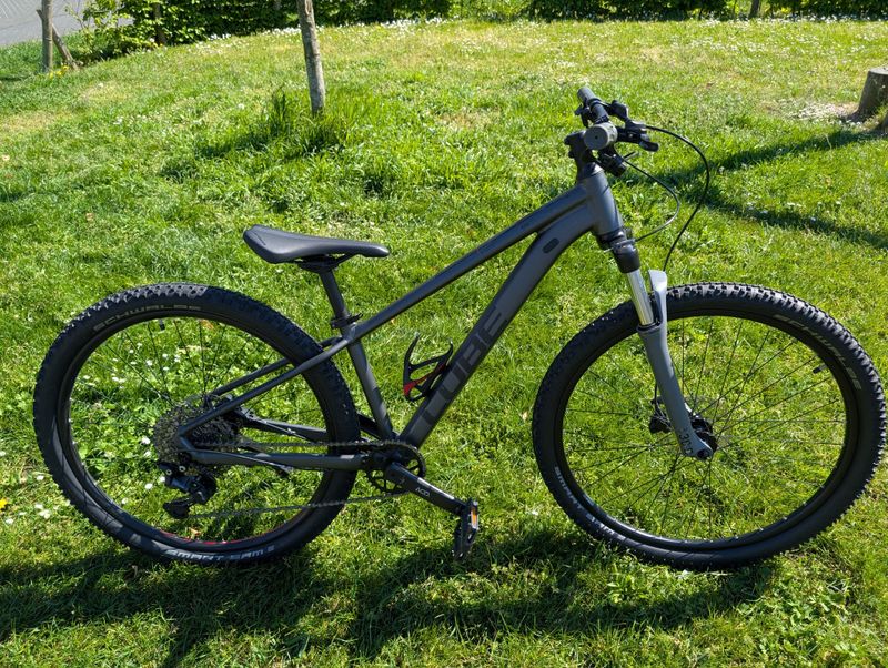 Tweedehands Cube Attention SL 2021 Mountainbike — afbeelding 1 van 13