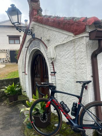 Used Scott Foil Shimano Ultegra Di2 2018 Road & Gravel — image 5 of 6