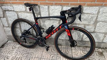 Used Scott Foil Shimano Ultegra Di2 2018 Road & Gravel — image 2 of 6