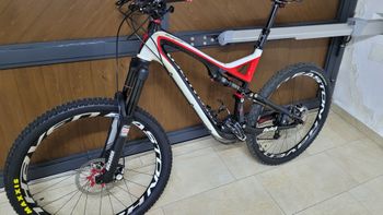 Used Specialized Stumpjumper FSR Expert Carbon 2011 2011 Mountainbike, Red, 26 — image 6 of 8