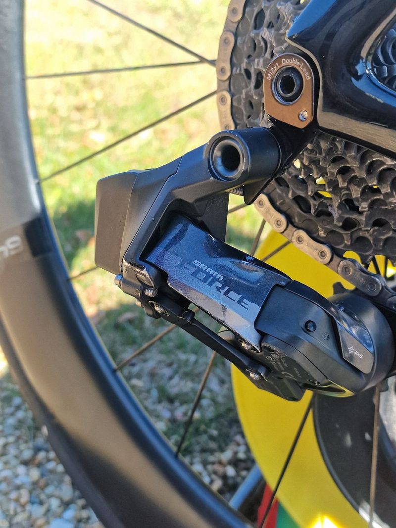 Cannondale Systemsix SRAM Force eTap AXS 2022 Road & Gravel de segunda mano, Negro — imagen 11 de 14