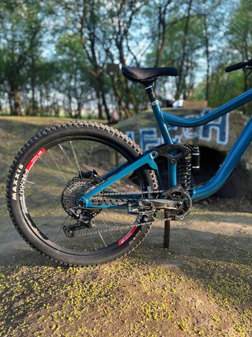 Gebrauchtes Giant Reign SX 1 2019 2019 Mountainbike, Blau, 27.5 — Bild 2 von 7