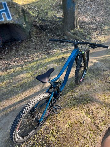 Gebrauchtes Giant Reign SX 1 2019 2019 Mountainbike, Blau, 27.5 — Bild 6 von 7