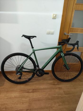 Scott, Addict Shimano 105 Di2