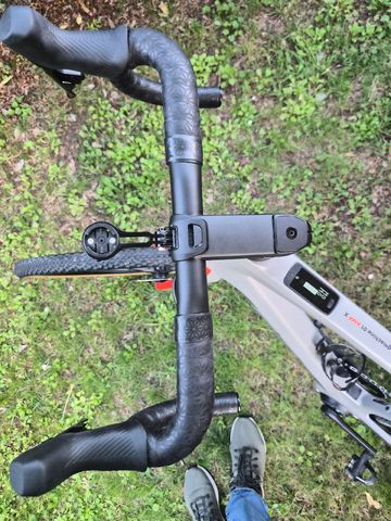 Gebrauchtes BMC Roadmachine 01 AMP X ONE 2024 2024 Road & Gravel, Hellgrau — Bild 6 von 21