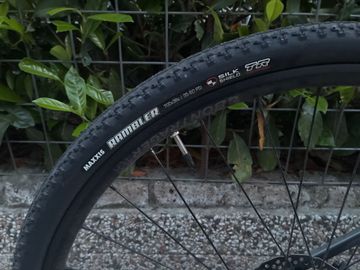 Used Trek FX 3 2025 2025 Urban, Light Gray — image 5 of 5